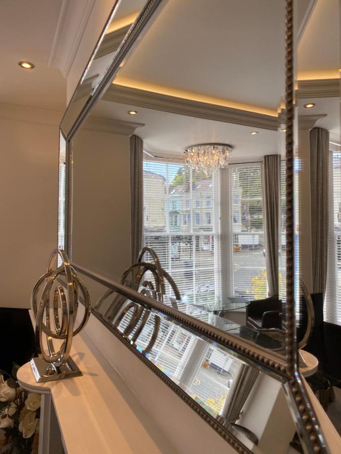The Maureen Suite Llandudno Exterior photo